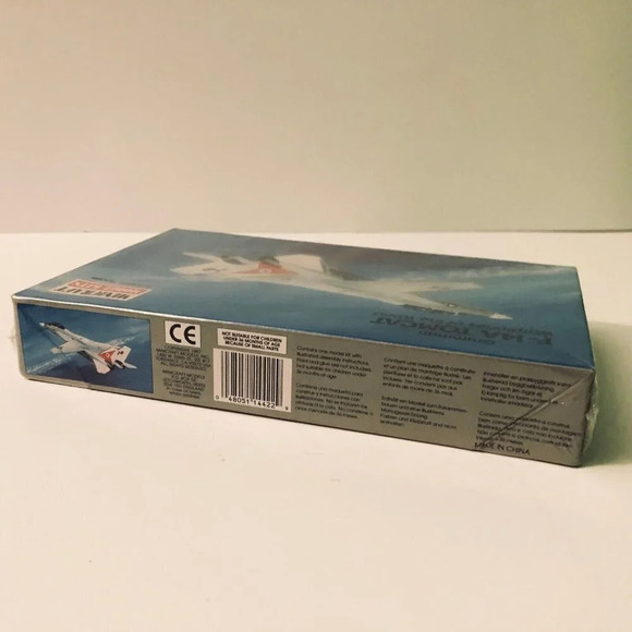 Vtg  1997 USA Grumman F 14 A Tomcat 1/144 Airplane Model Kit Minicraft - Picture 5 of 11
